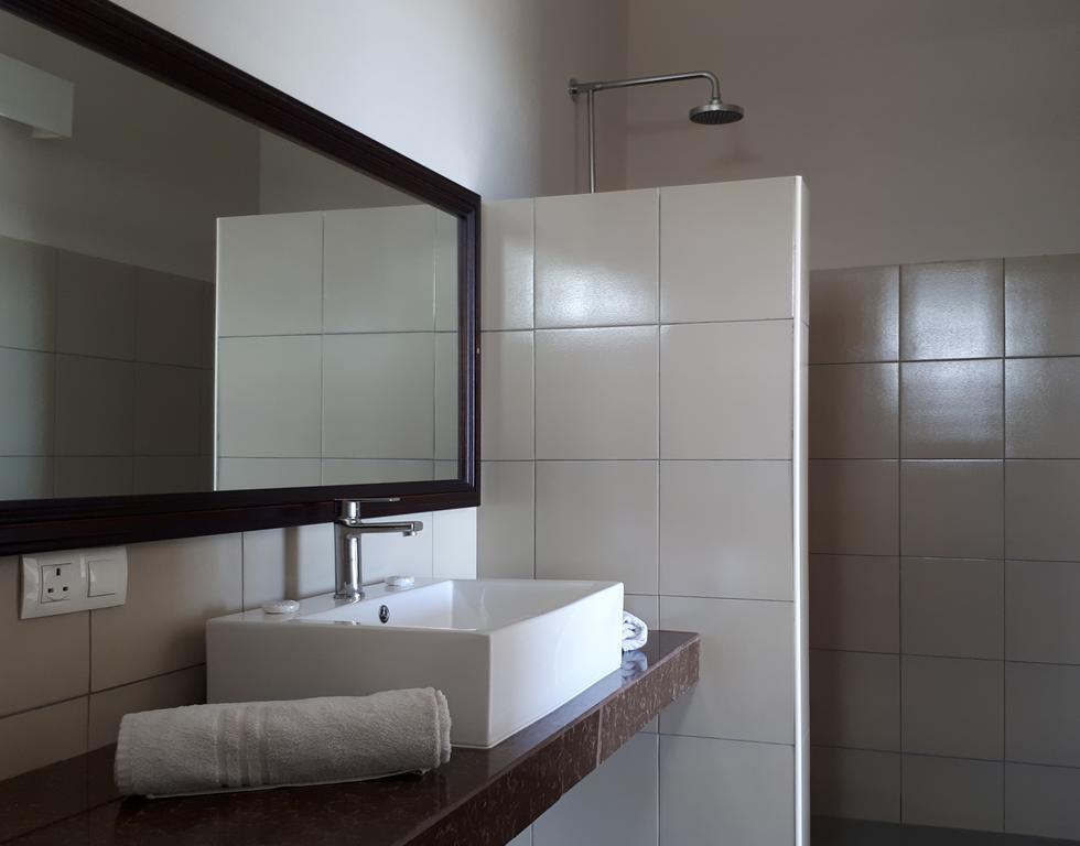 Riva Bella Apartment ปอร์ต หลุยส์ ภายนอก รูปภาพ