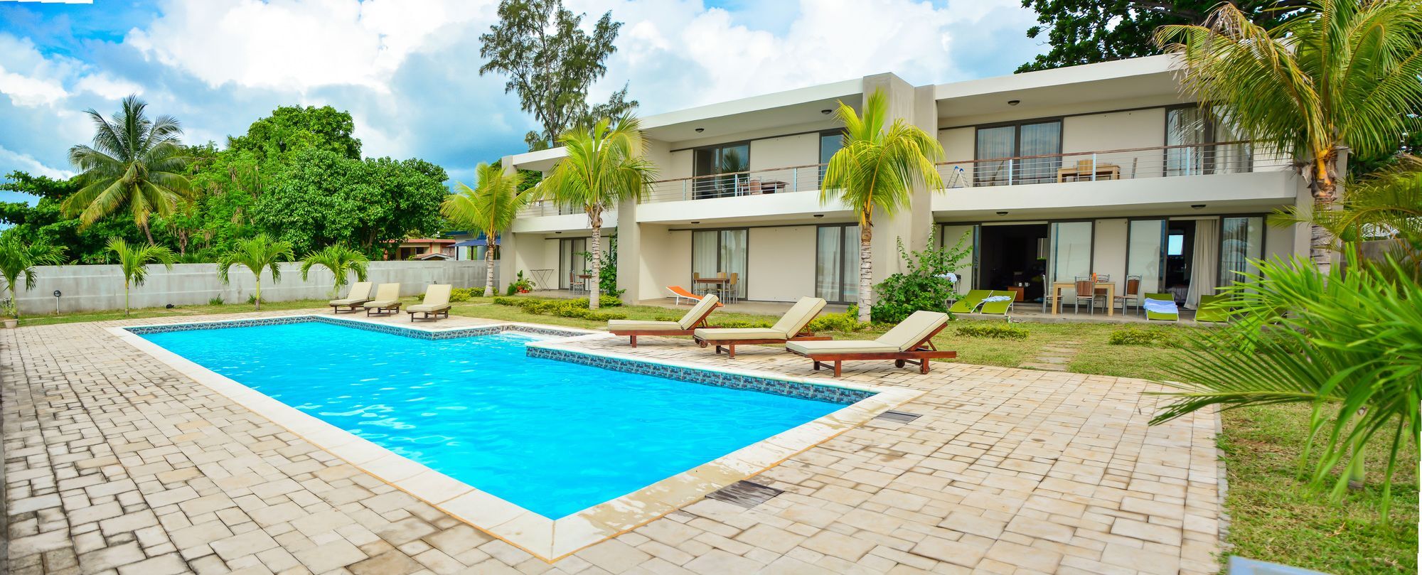 Riva Bella Apartment ปอร์ต หลุยส์ ภายนอก รูปภาพ
