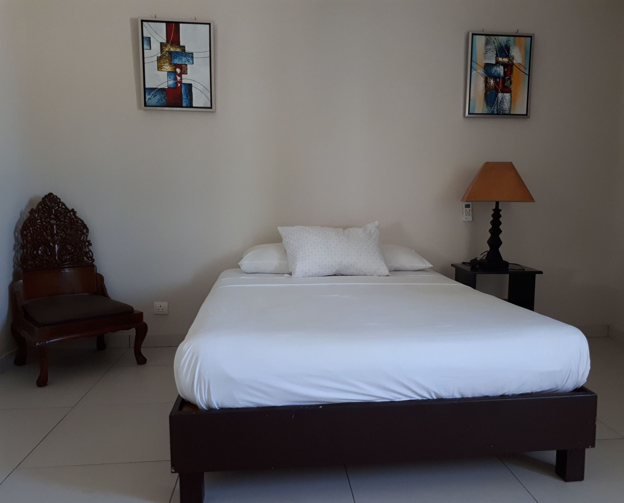 Riva Bella Apartment ปอร์ต หลุยส์ ภายนอก รูปภาพ