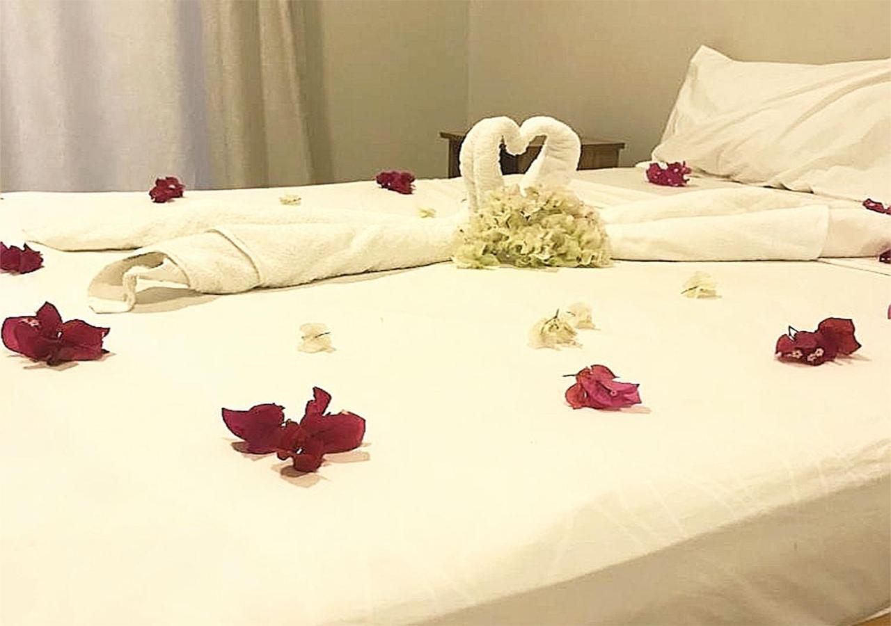 Riva Bella Apartment ปอร์ต หลุยส์ ภายนอก รูปภาพ